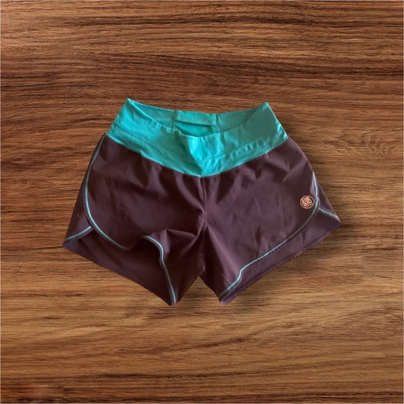 The Loto Women’s Running Shorts Size M Reflective Lined Gray, Blue. Waistbands - Picture 3 of 11